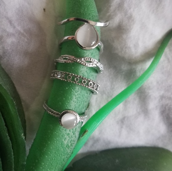 BOHO SILVER IVORY STACK RINGS - Picture 2 of 4